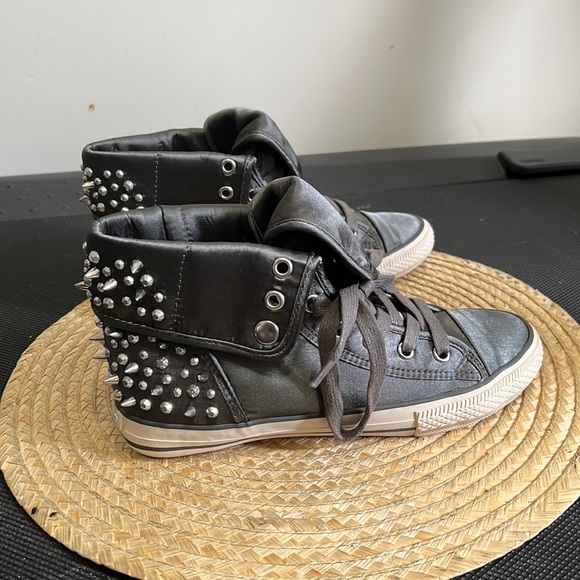 Aldo Silver Spikes Studs Satin High Top Canvas Sneakers Size 6 - Picture 4 of 12
